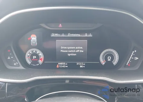 2020 Audi Q3 Premium Plus 45 Tfsi S Line Quattro Tiptronic z USA, uszkodzony, nr VIN WA1EECF38L1009399